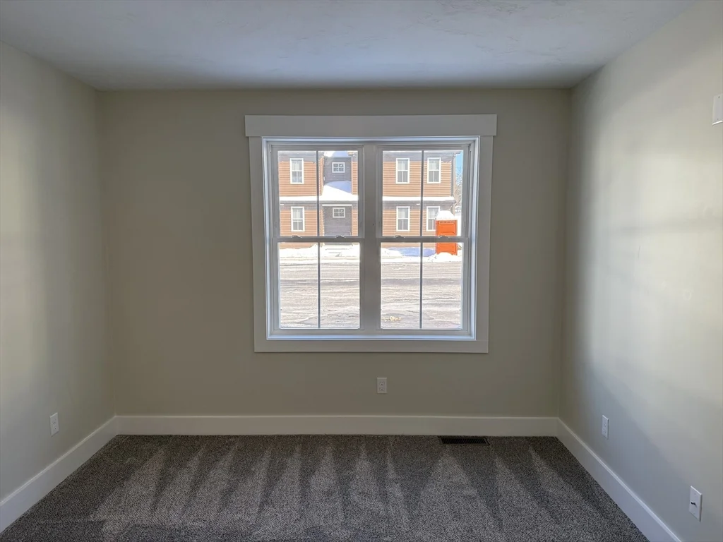 1 bed, 1 bath apartment for rent at 480 Wareham St Unit 35, Middleboro — photo 14 of 19