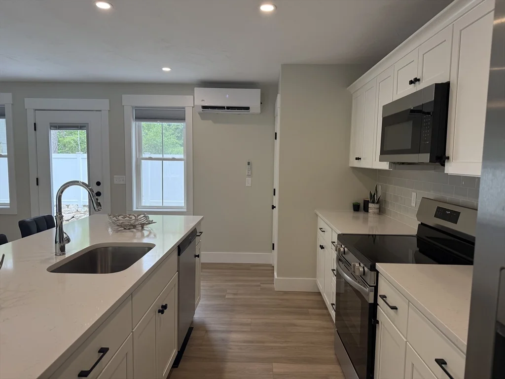 1 bed, 1 bath apartment for rent at 480 Wareham St Unit 36, Middleboro — photo 4 of 19