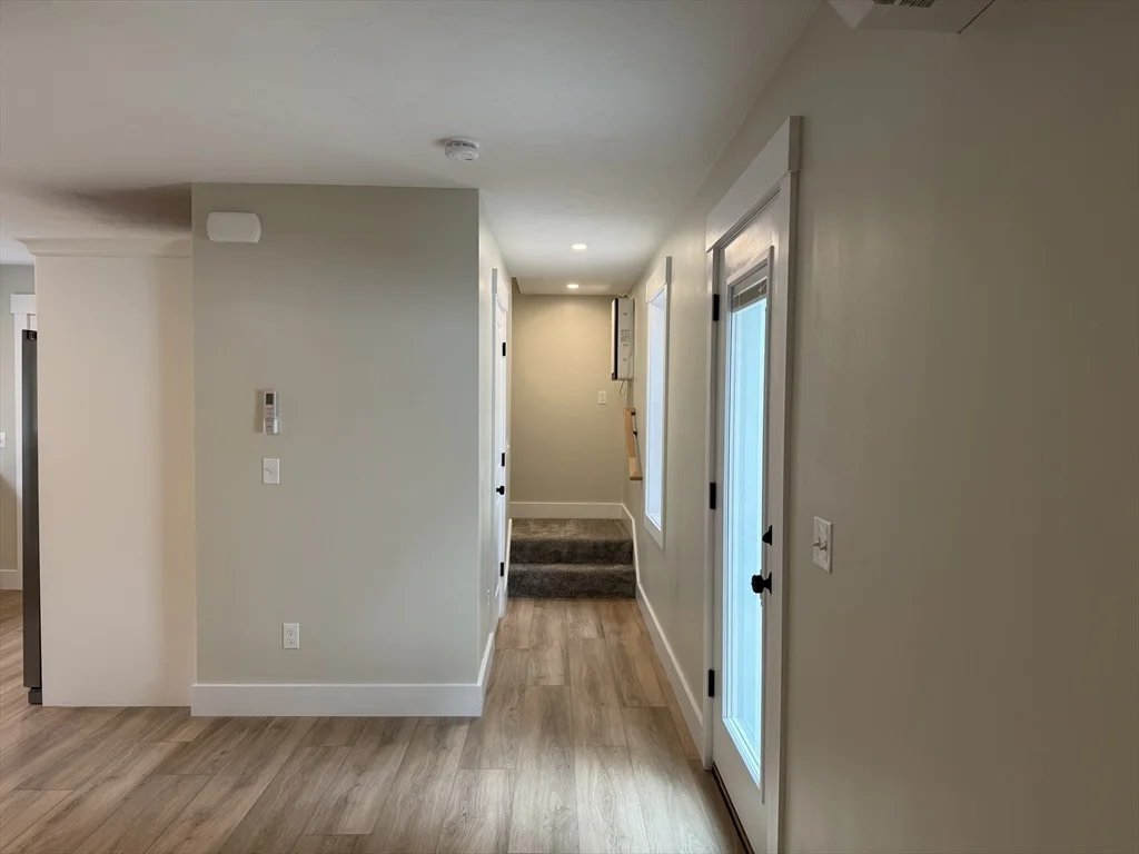 1 bed, 1 bath apartment for rent at 480 Wareham St Unit 8, Middleboro — photo 8 of 19