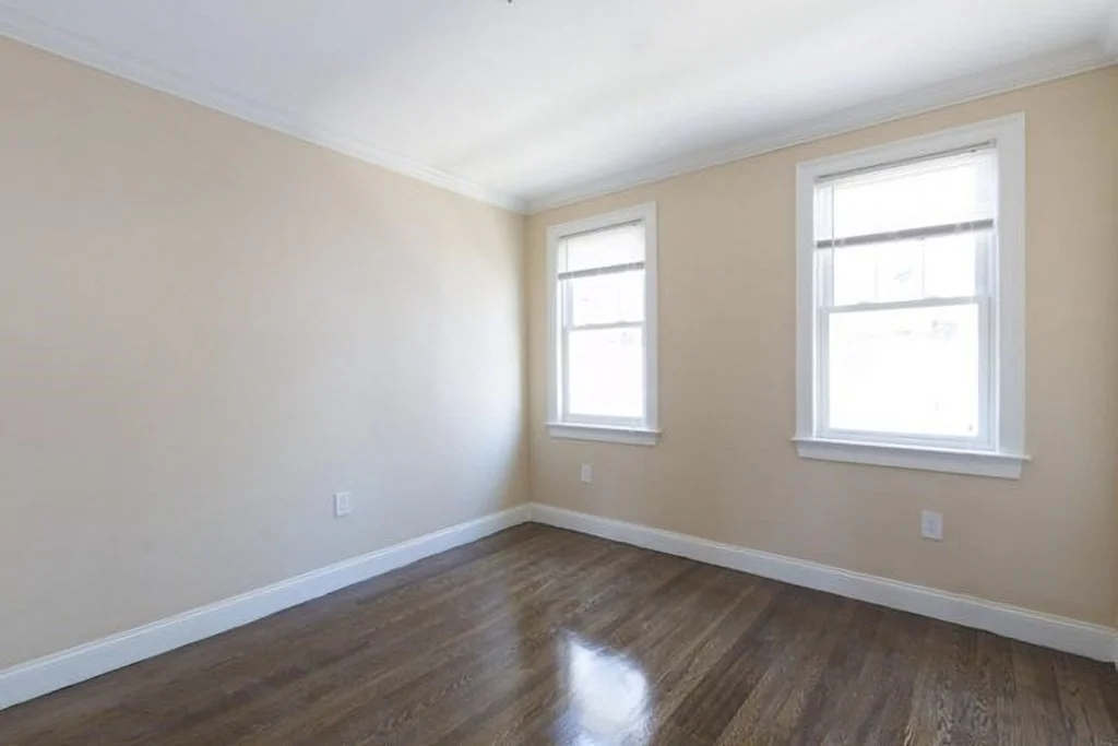 4 bed, 2 bath apartment for rent at 4803 Washington St Unit 2, West Roxbury — photo 5 of 8