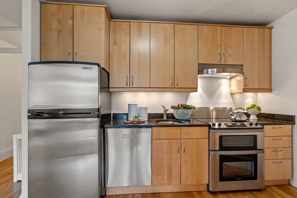 2 bed, 1 bath apartment for rent at 481 Beacon St Unit 34, Back Bay — photo 9 of 20