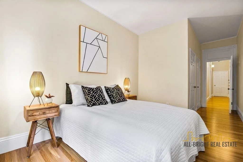 2 bed, 1 bath apartment for rent at 481 Beacon St Unit 4, Back Bay — photo 11 of 21