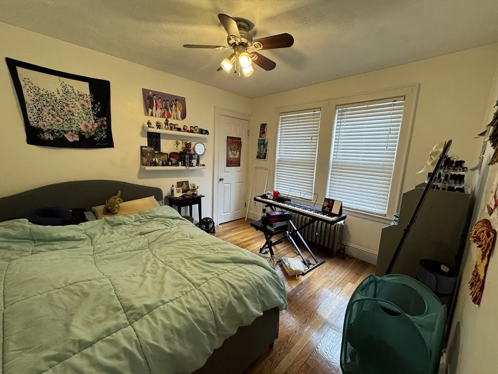 3 bed, 1 bath apartment for rent at 481 Washington St Unit 1, Brighton — photo 10 of 16