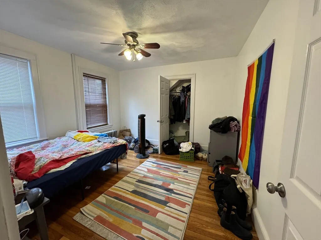 3 bed, 1 bath apartment for rent at 481 Washington St Unit 1, Brighton — photo 11 of 16