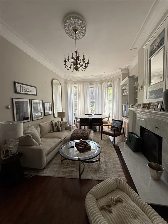 1 bed, 1 bath apartment for rent at 482 Beacon St Unit 11, Back Bay