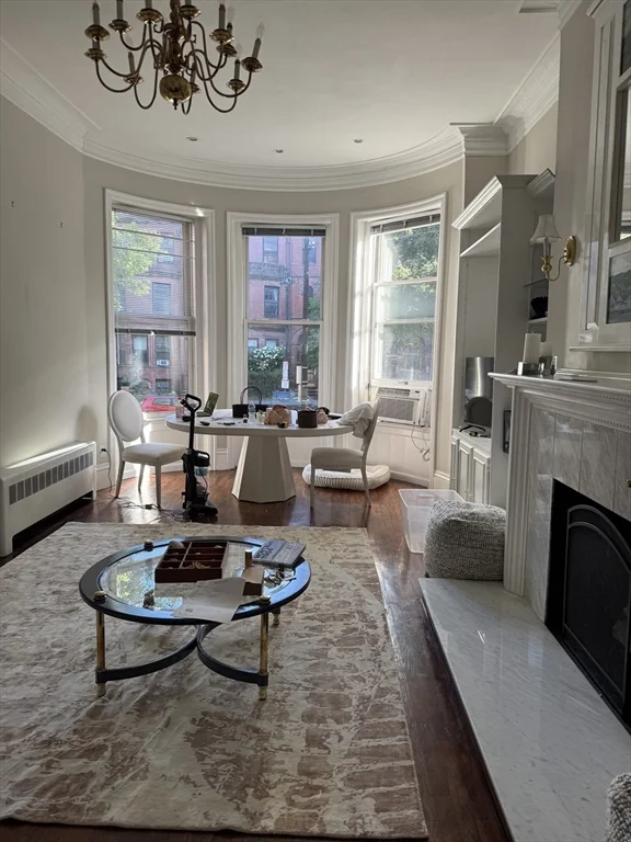 1 bed, 1 bath apartment for rent at 482 Beacon St Unit 11, Back Bay — photo 4 of 11