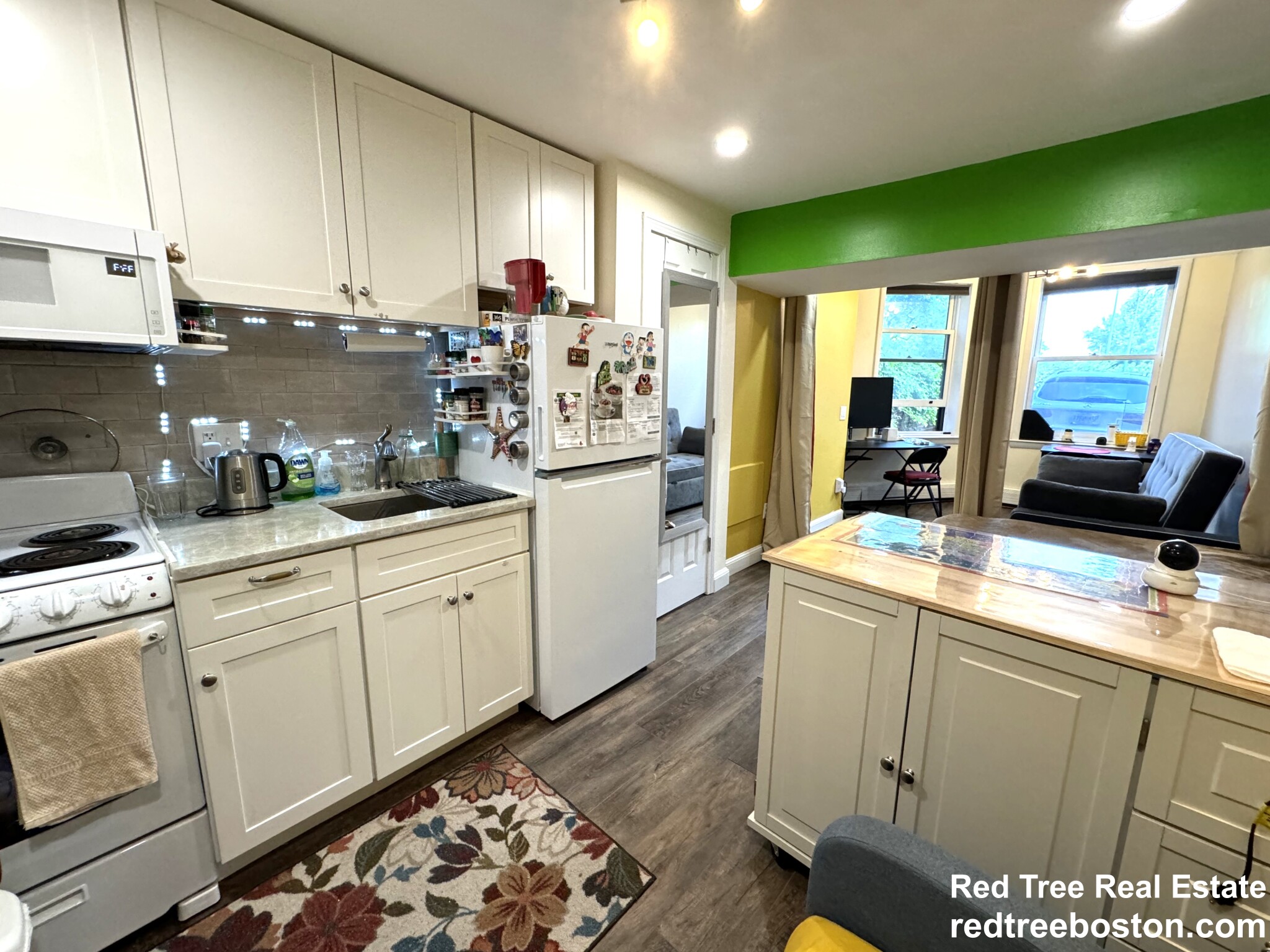Studio bed, 1 bath apartment for rent at 482 Beacon St Unit 2, Back Bay — photo 1 of 10
