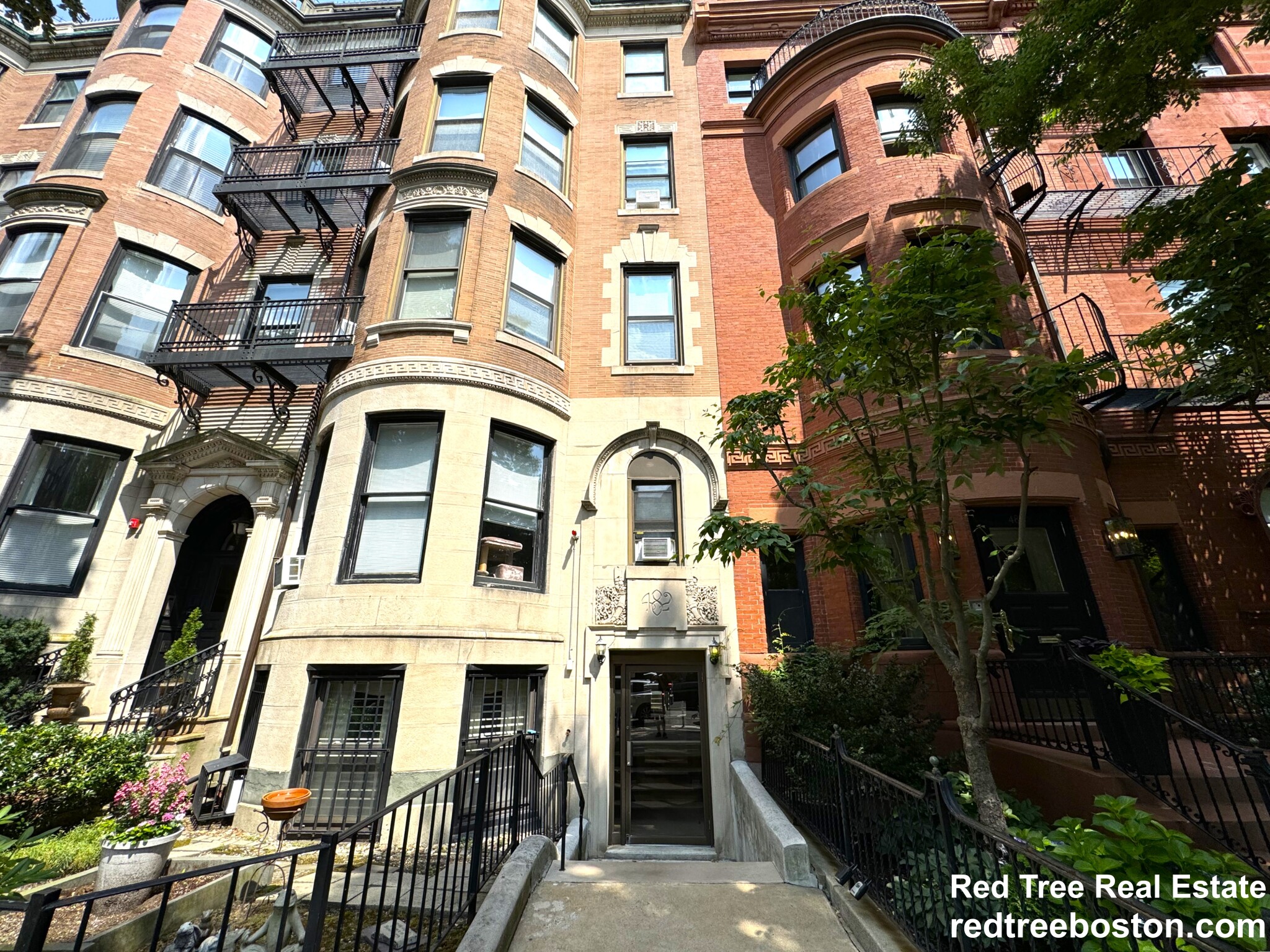 Studio bed, 1 bath apartment for rent at 482 Beacon St Unit 2, Back Bay — photo 10 of 10