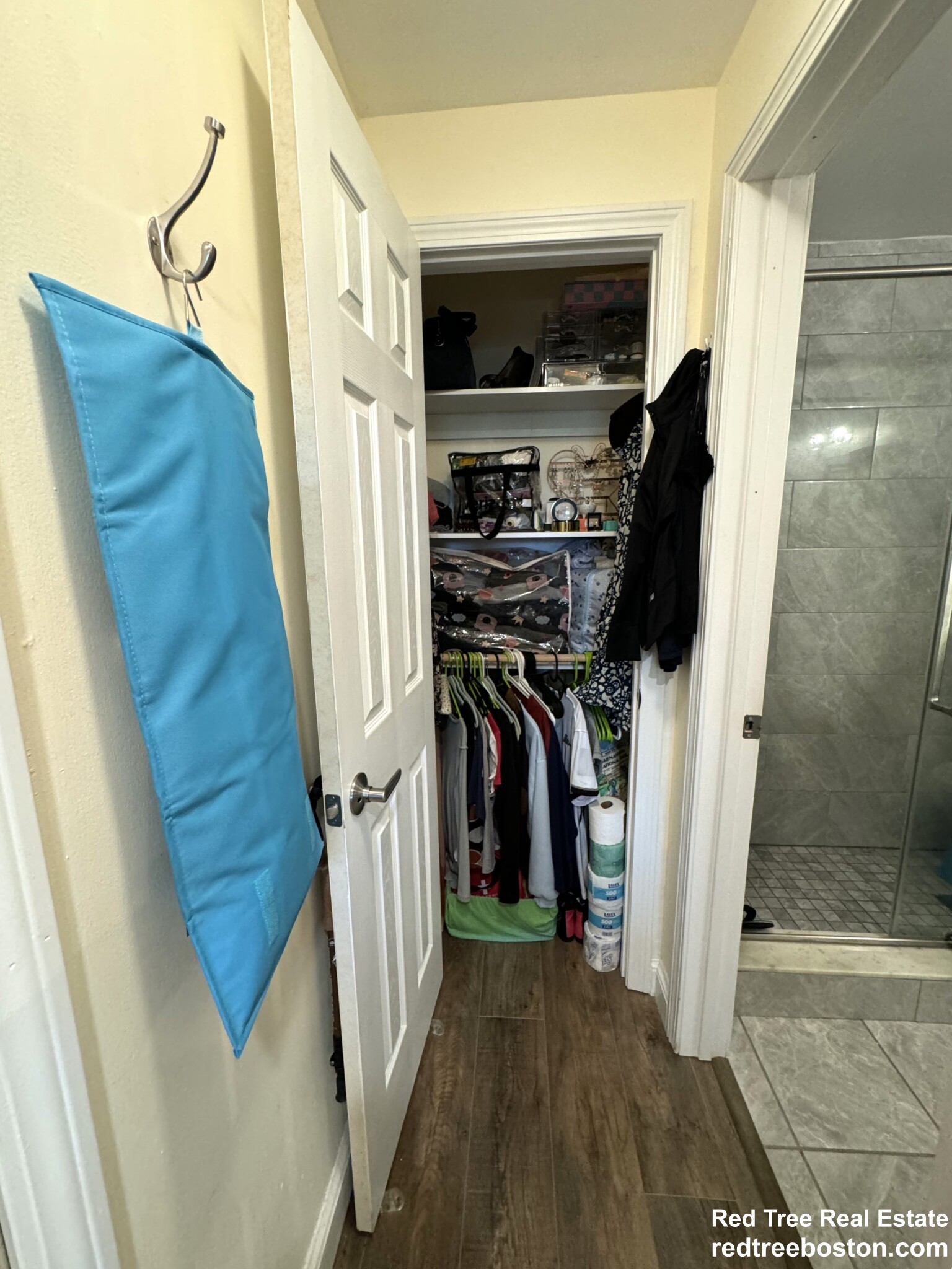 Studio bed, 1 bath apartment for rent at 482 Beacon St Unit 2, Back Bay — photo 6 of 10