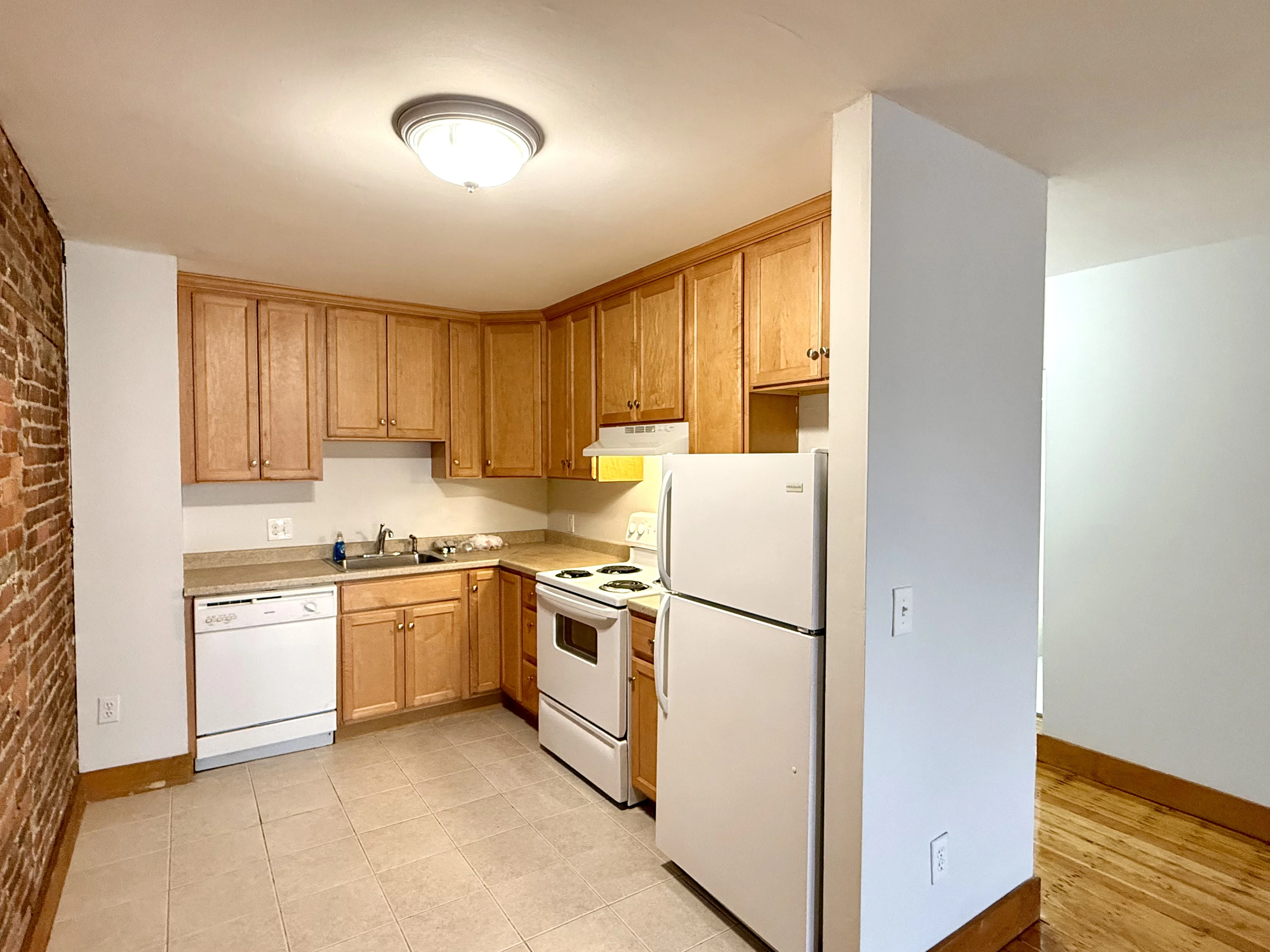 1 bed, 1 bath apartment for rent at 482 Beacon St Unit 401, Back Bay — photo 8 of 11