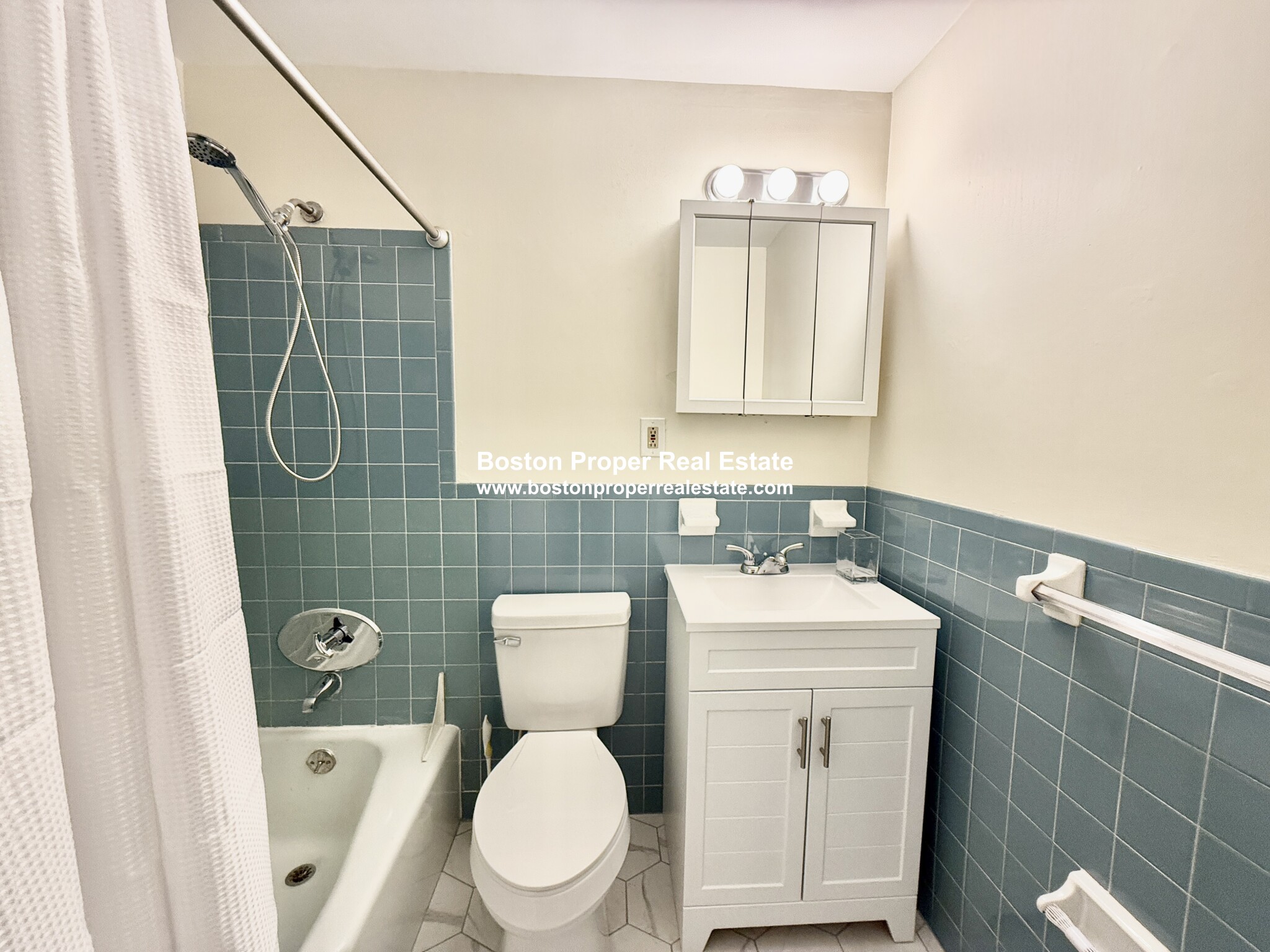 1 bed, 1 bath apartment for rent at 482 Beacon St Unit 52, Back Bay — photo 11 of 12