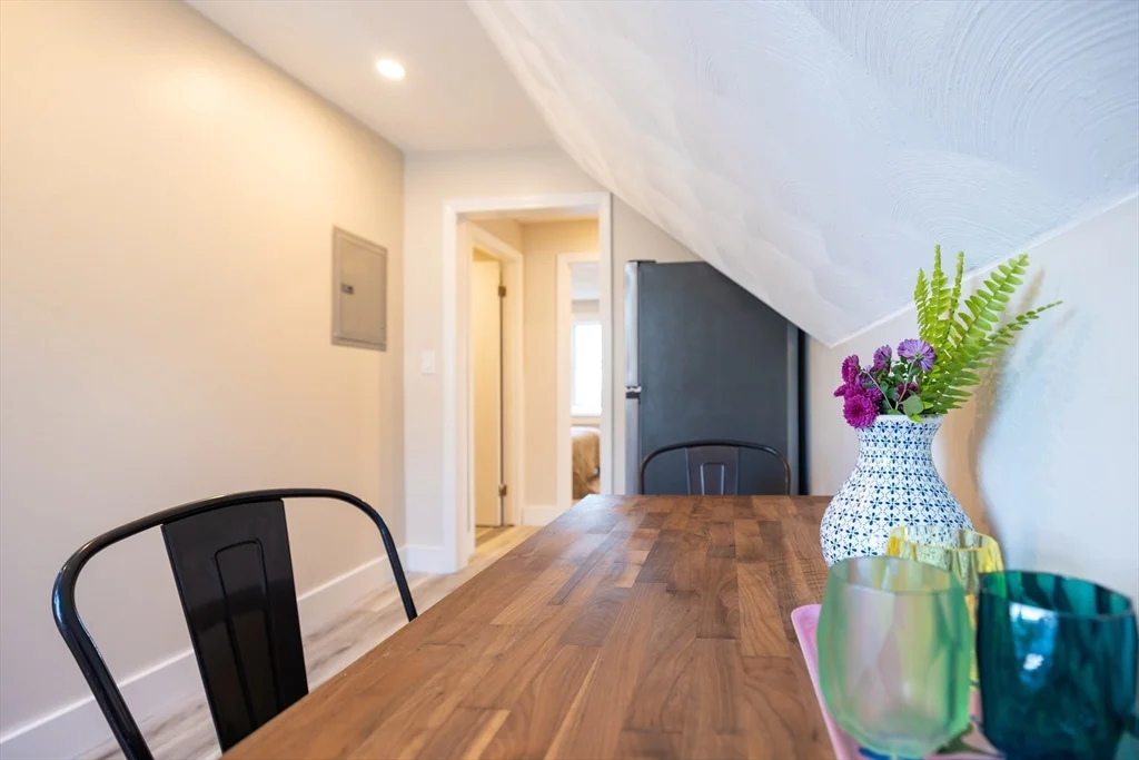 1 bed, 1 bath apartment for rent at 482 Broadway Unit 2, Magoun Square — photo 6 of 14