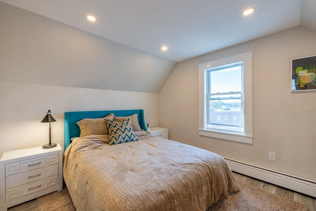 1 bed, 1 bath apartment for rent at 482 Broadway Unit 2, Magoun Square — photo 8 of 14