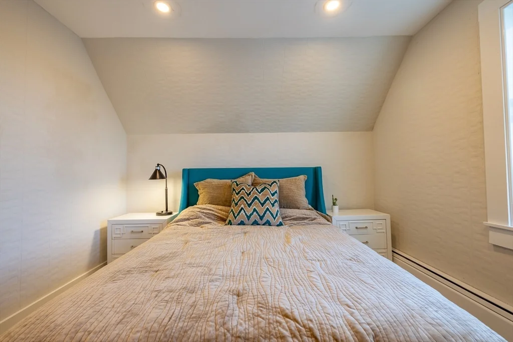 1 bed, 1 bath apartment for rent at 482 Broadway Unit 2, Magoun Square — photo 10 of 14