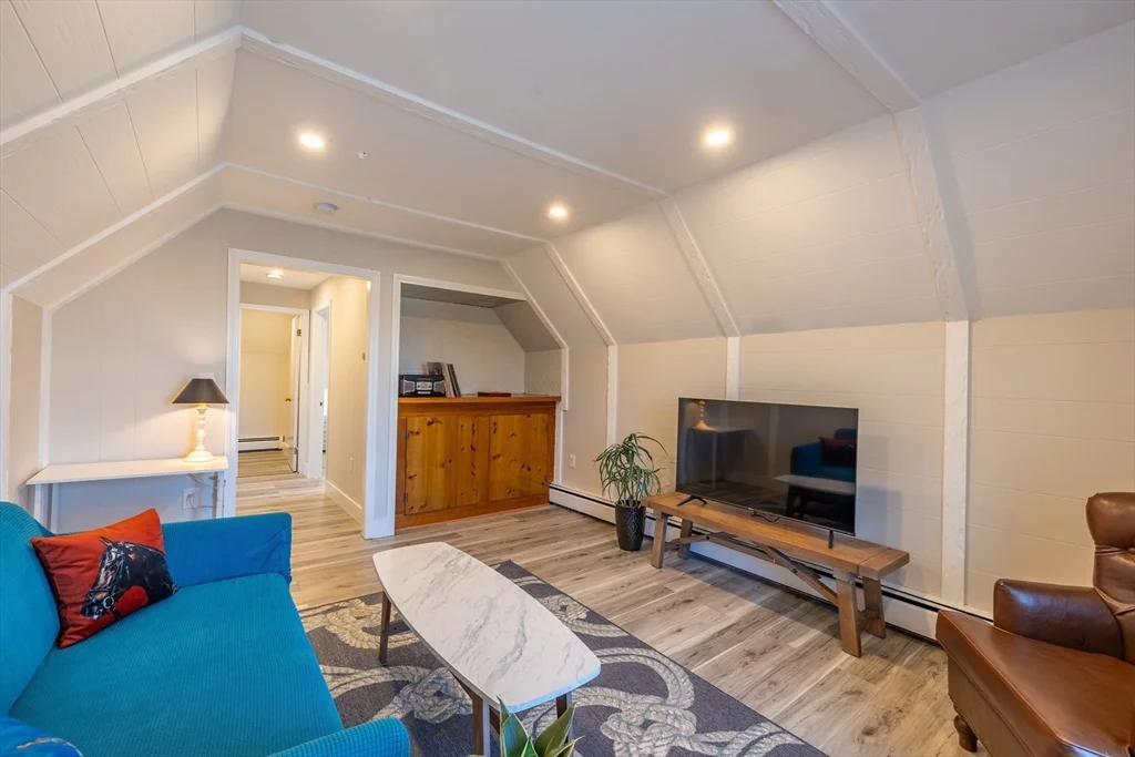 1 bed, 1 bath apartment for rent at 482 Broadway Unit 2, Magoun Square — photo 1 of 14