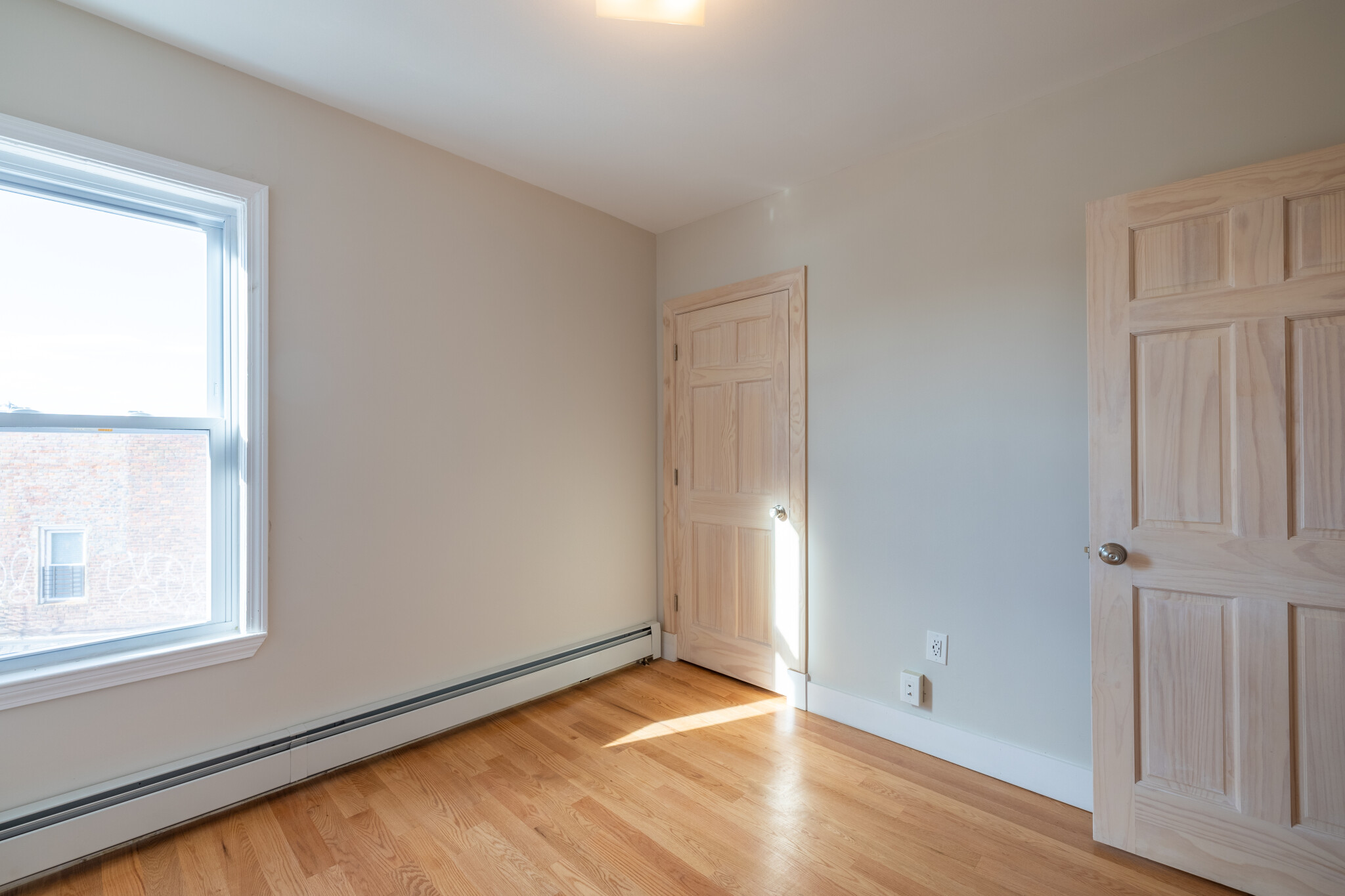 2 bed, 1 bath apartment for rent at 482 Broadway Unit 2T, Magoun Square — photo 4 of 14