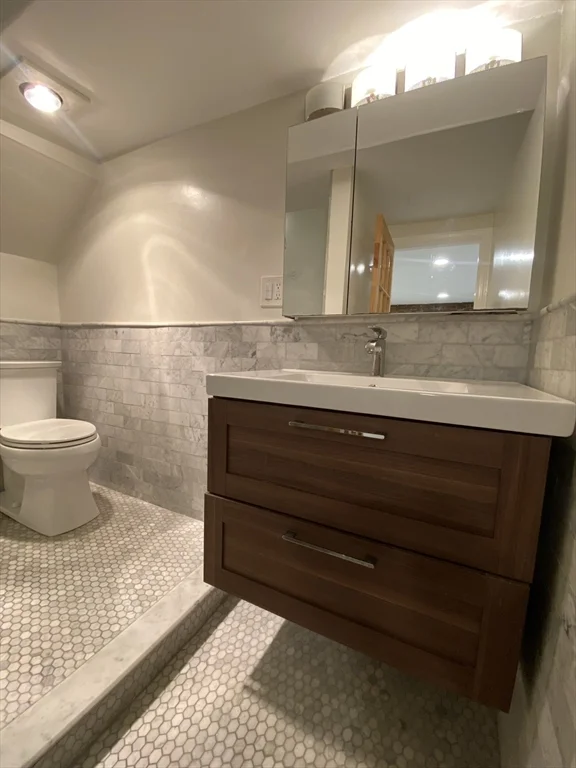 Studio bed, 1 bath apartment for rent at 482 Columbus Ave Unit Garden, South End — photo 10 of 15
