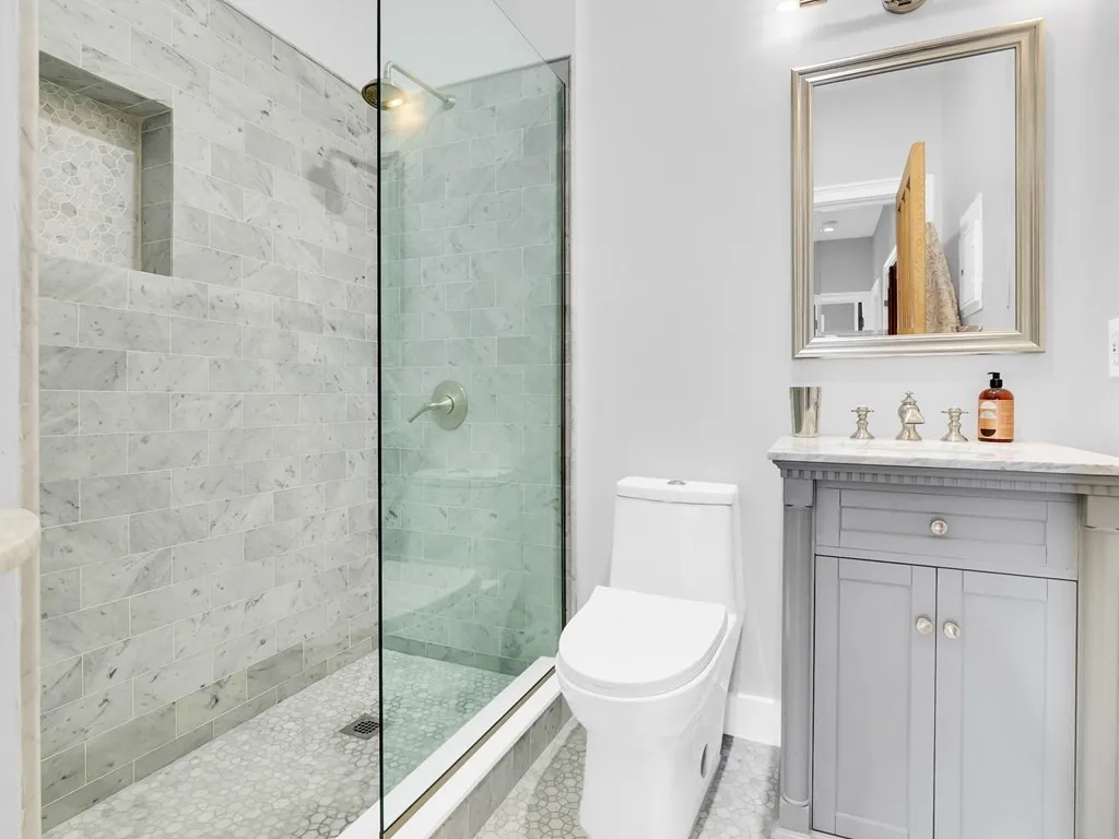2 bed, 2.5 bath apartment for rent at 482 Columbus Ave Unit Ph, South End — photo 23 of 25