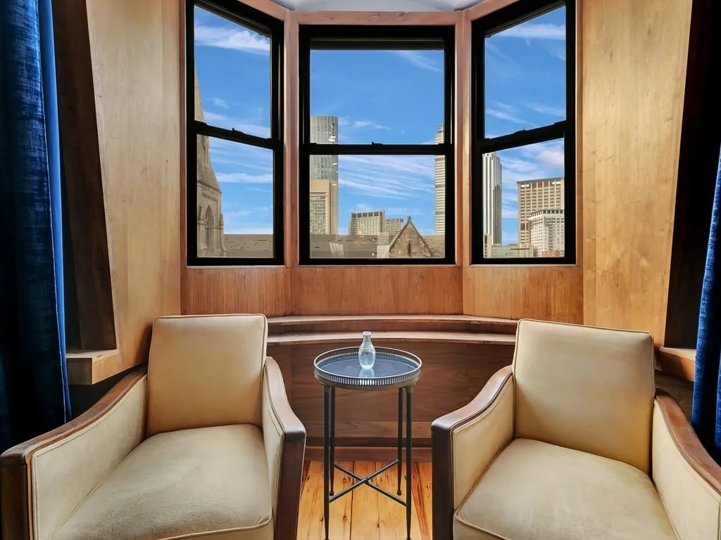 2 bed, 2.5 bath apartment for rent at 482 Columbus Ave Unit Ph, South End — photo 6 of 25