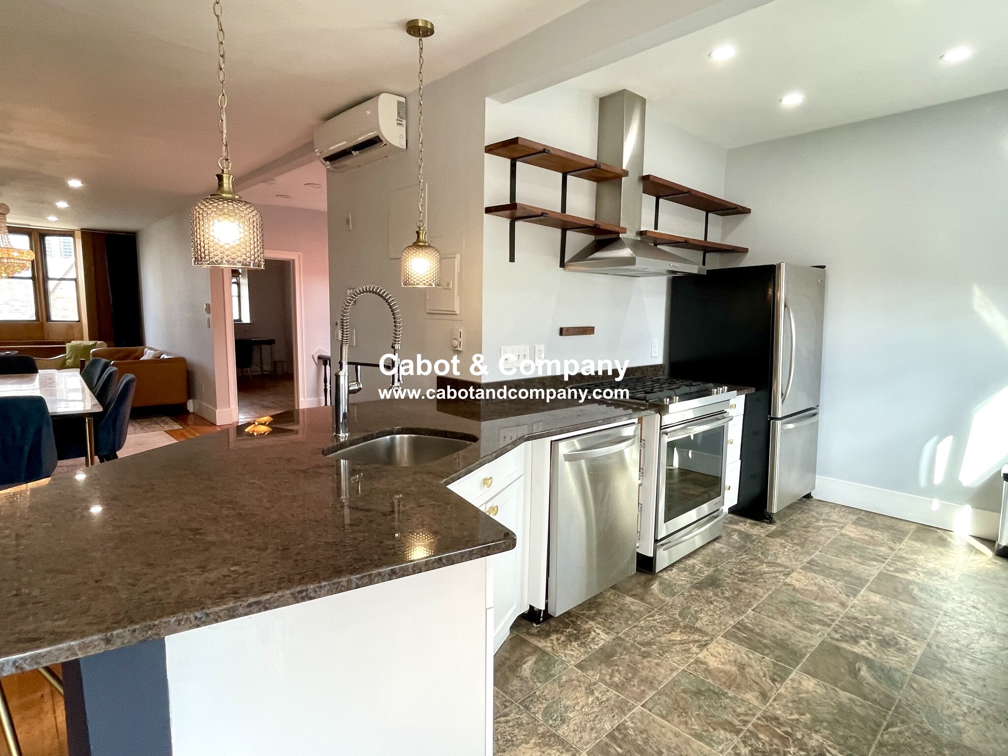 3 bed, 2.5 bath apartment for rent at 482 Columbus Ave Unit Ph4, South End — photo 2 of 18