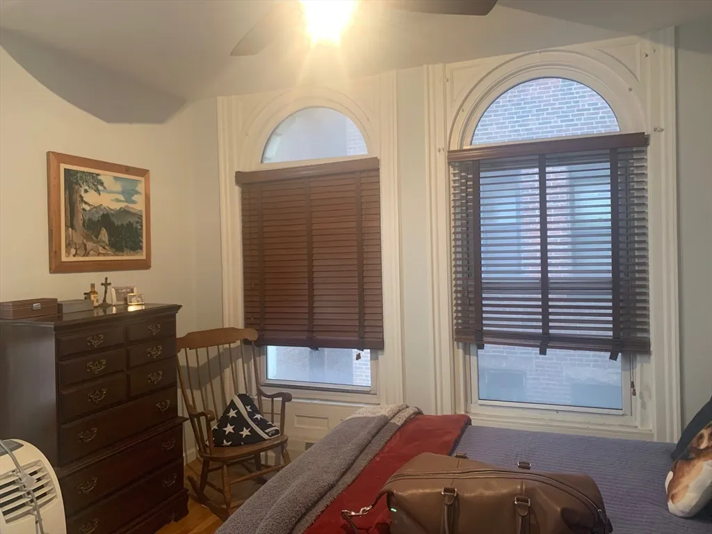 1 bed, 1 bath apartment for rent at 483 Beacon St Unit 26, Back Bay — photo 6 of 9