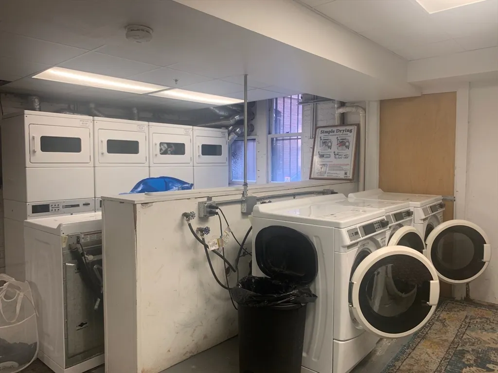 1 bed, 1 bath apartment for rent at 483 Beacon St Unit 26, Back Bay — photo 8 of 9
