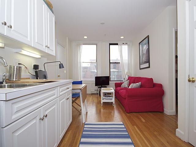 1 bed, 1 bath apartment for rent at 483 Beacon St Unit 44, Back Bay — photo 3 of 12