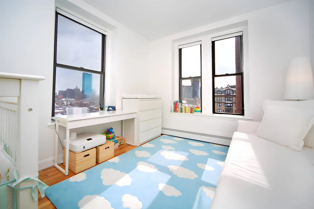 2 bed, 1 bath apartment for rent at 483 Beacon St Unit 91, Back Bay — photo 5 of 7