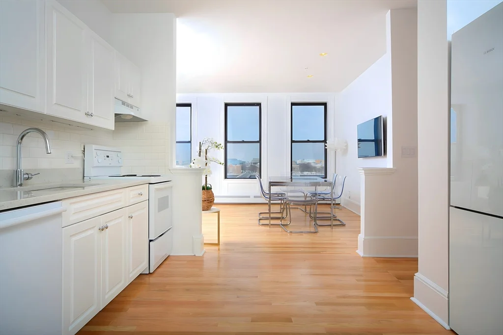 2 bed, 1 bath apartment for rent at 483 Beacon St Unit 91, Back Bay — photo 3 of 7