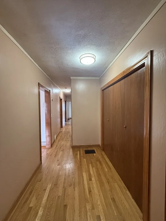 3 bed, 2 bath apartment for rent at 483 Broadway Unit 01, Medford — photo 3 of 17