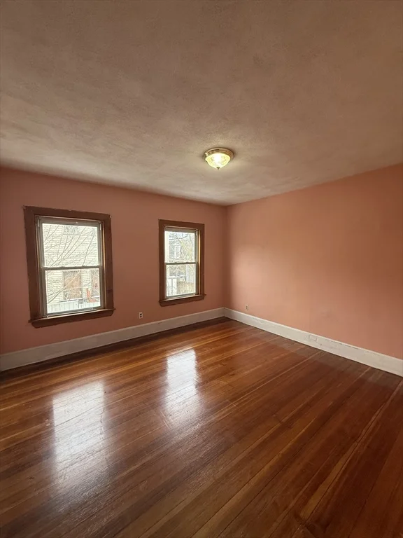 3 bed, 2 bath apartment for rent at 483 Broadway Unit 01, Medford — photo 10 of 17