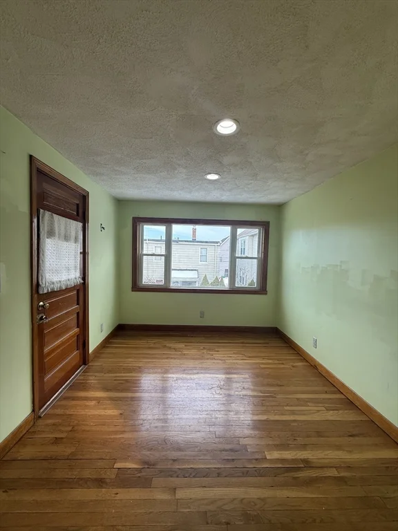 3 bed, 2 bath apartment for rent at 483 Broadway Unit 01, Medford — photo 14 of 17