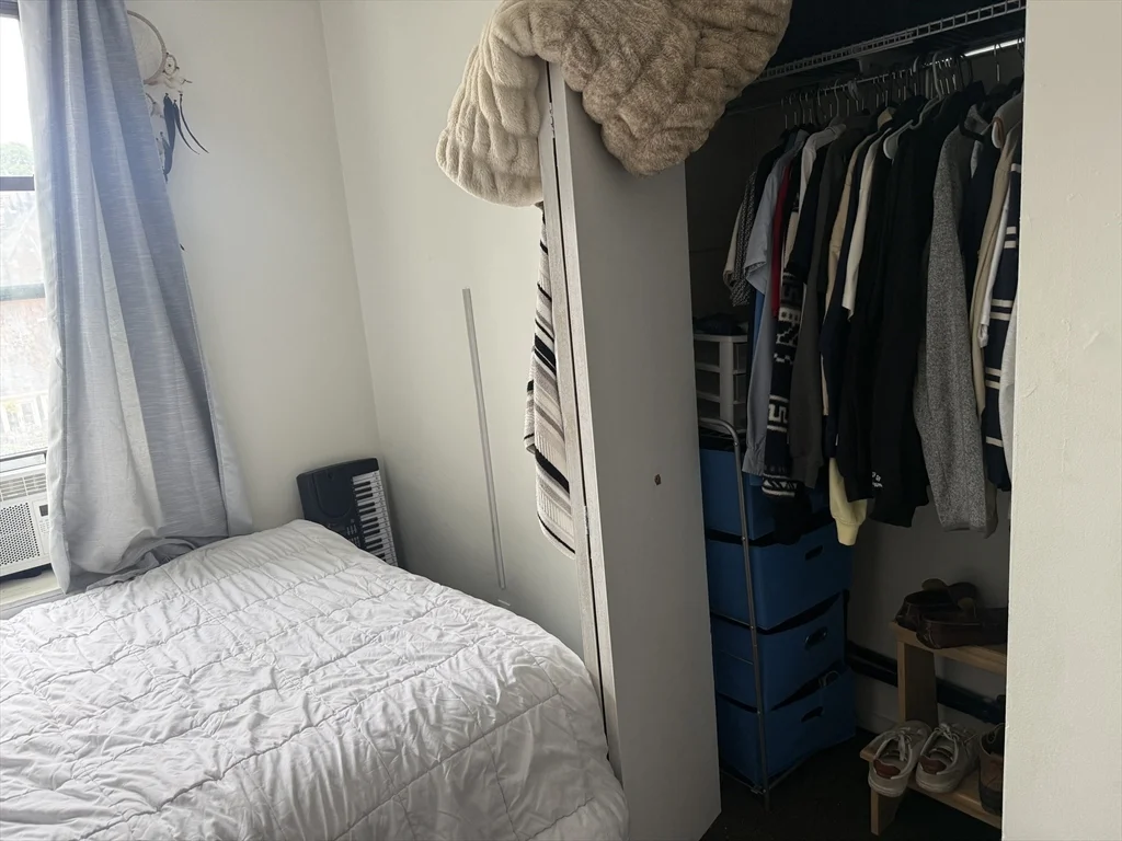 2 bed, 1 bath apartment for rent at 483 East Broadway Unit 4, South Boston — photo 11 of 12