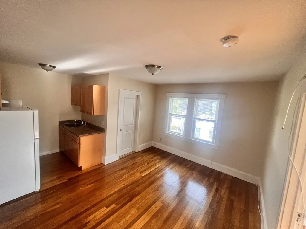 1 bed, 1 bath apartment for rent at 483 Newport Ave Unit 7, Quincy Center