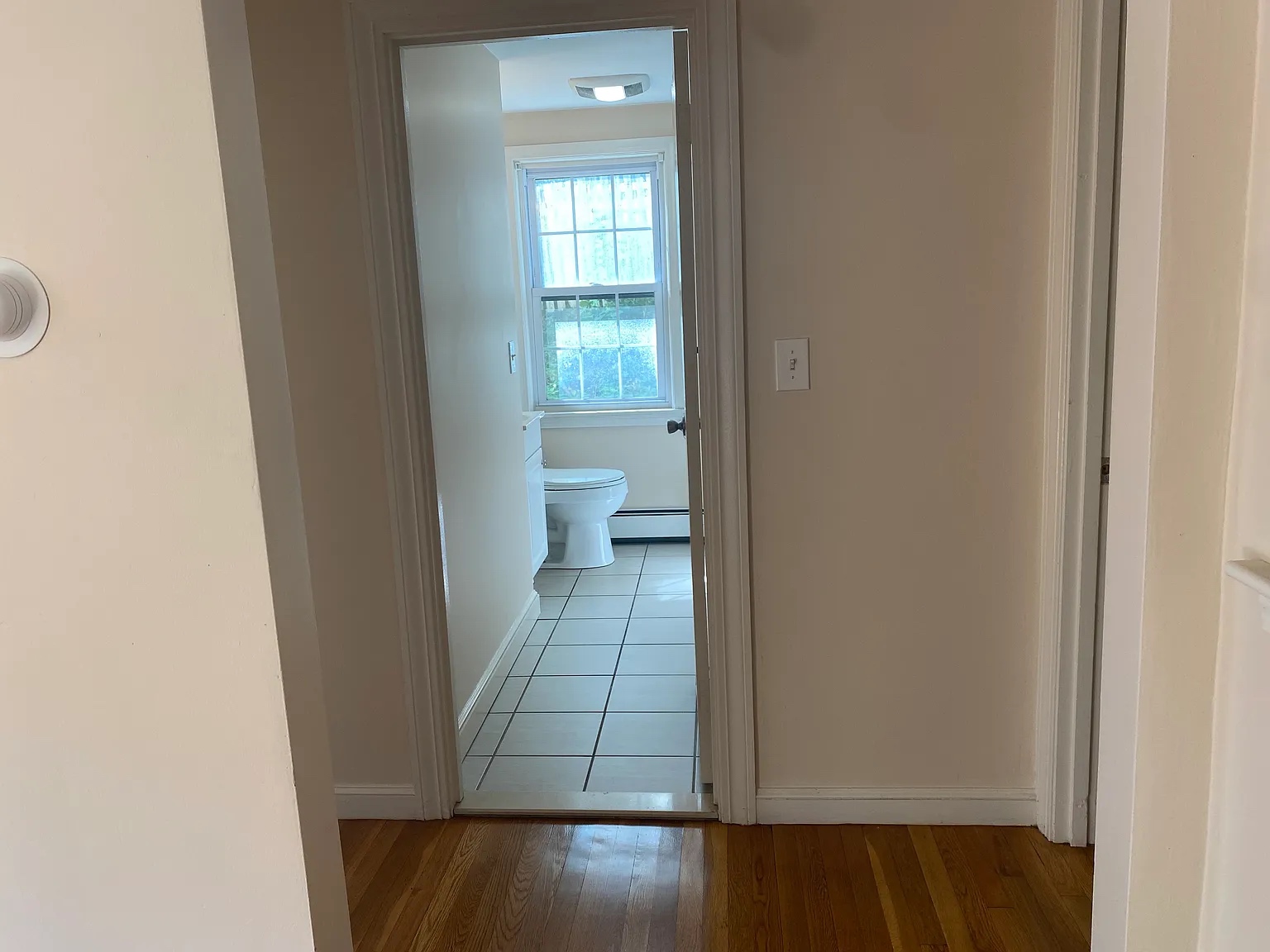 2 bed, 1 bath apartment for rent at 4833 Washington St Unit 3L, West Roxbury — photo 8 of 16