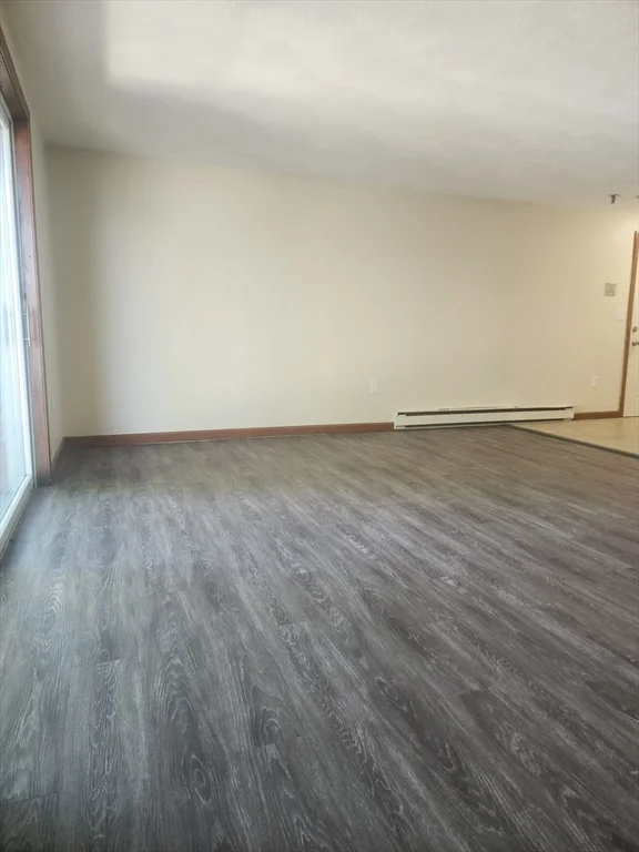 2 bed, 1 bath apartment for rent at 484 Western Ave Unit B4, Lynn — photo 2 of 10