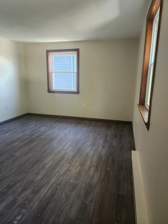 2 bed, 1 bath apartment for rent at 484 Western Ave Unit B4, Lynn — photo 3 of 10