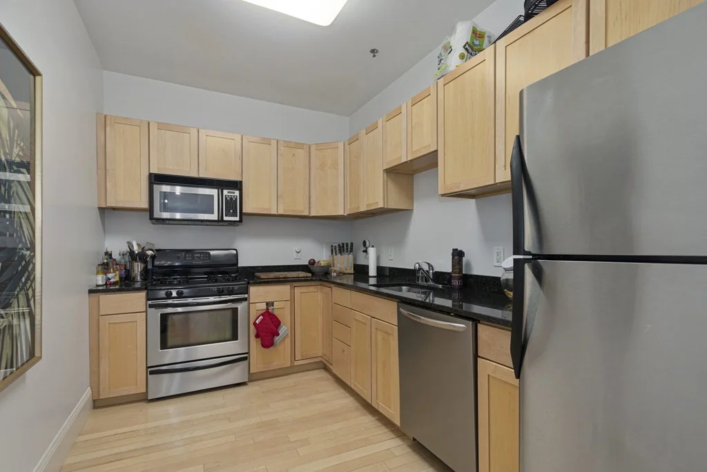 2 bed, 2 bath apartment for rent at 485 Harrison Ave Unit 308, South End — photo 9 of 26