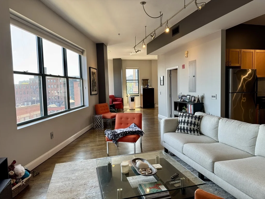 1 bed, 2 bath apartment for rent at 485 Harrison Ave Unit 407, South End — photo 8 of 23