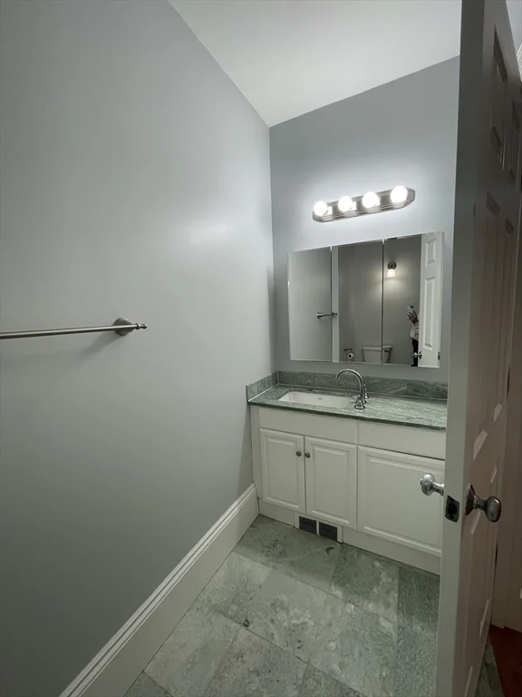 1 bed, 1 bath apartment for rent at 486 Shawmut Ave Unit 1, South End — photo 4 of 13