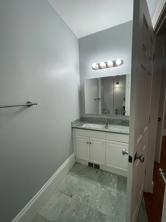 1 bed, 1 bath apartment for rent at 486 Shawmut Ave Unit 1, South End — photo 3 of 13