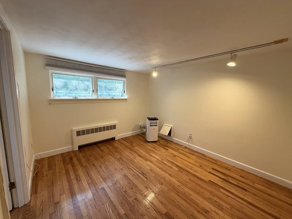 4 bed, 2 bath apartment for rent at 487 Lowell Ave Unit 2, Newtonville — photo 16 of 28