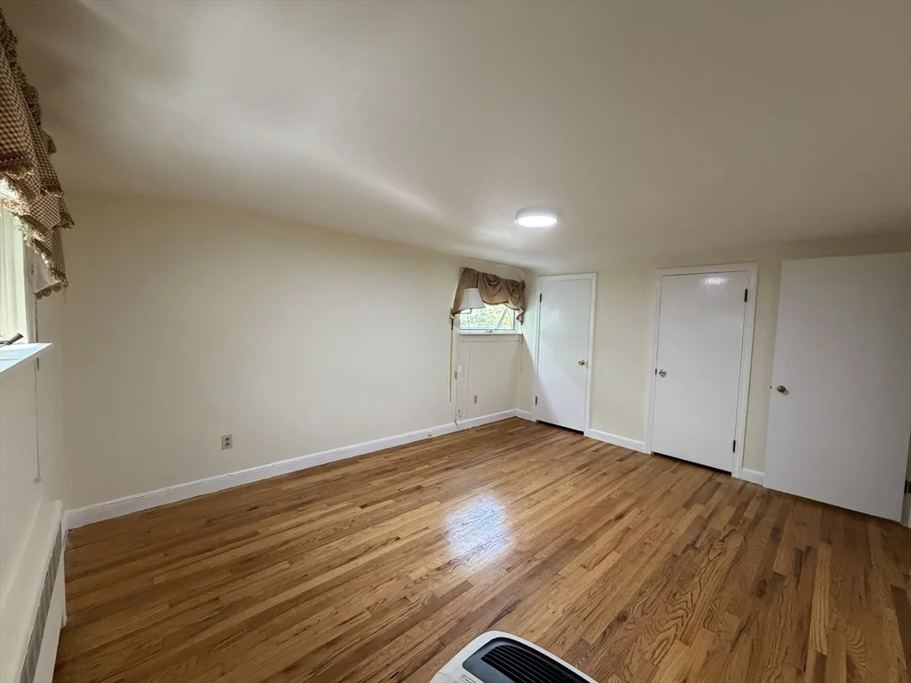 4 bed, 2 bath apartment for rent at 487 Lowell Ave Unit 2, Newtonville — photo 21 of 28