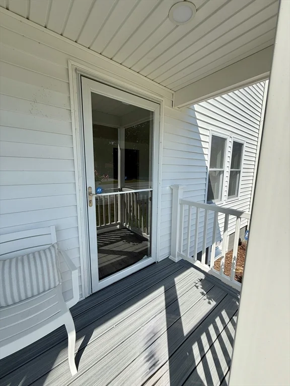2 bed, 1 bath apartment for rent at 487 Mill St Unit B, Worcester — photo 5 of 24