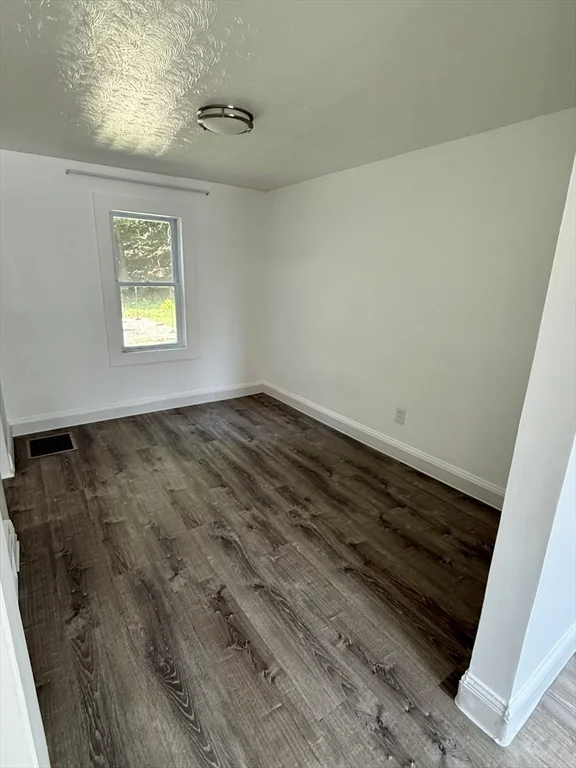 2 bed, 1 bath apartment for rent at 487 Mill St Unit B, Worcester — photo 10 of 24