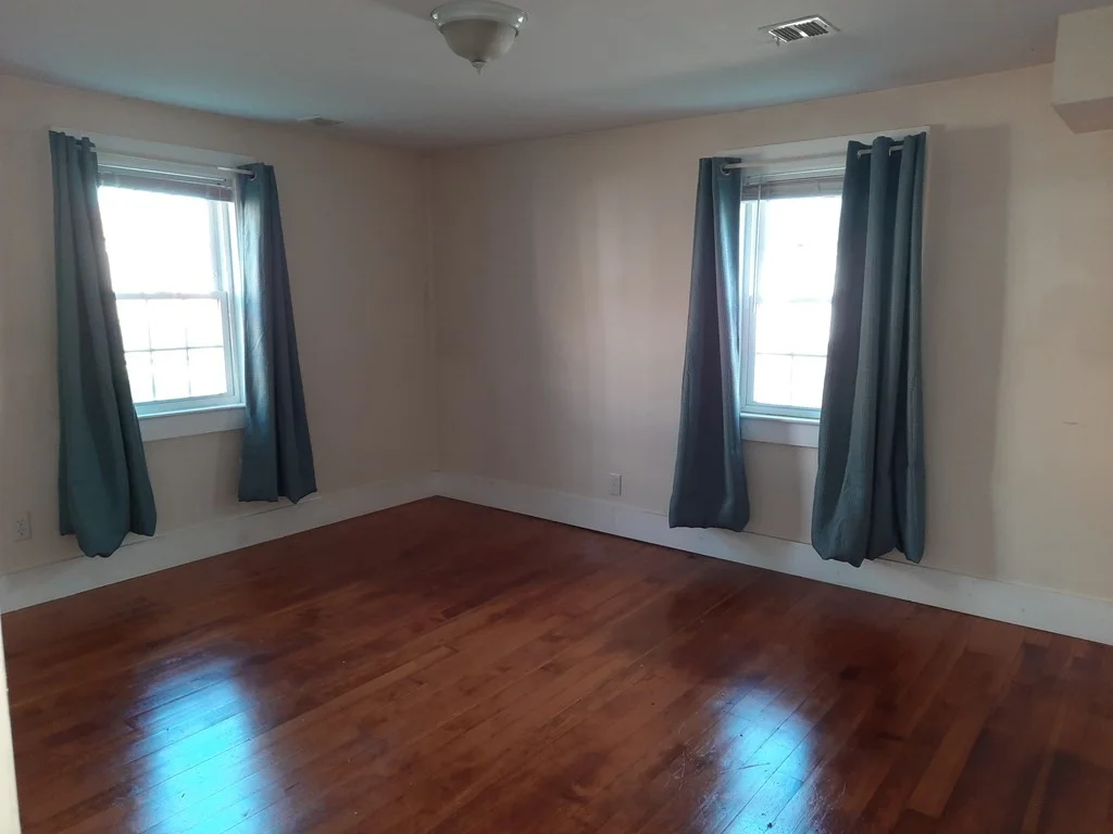 2 bed, 1 bath apartment for rent at 487 Ocean St Unit 487, Marshfield — photo 7 of 8