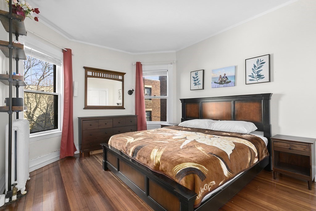 3 bed, 1 bath apartment for rent at 487 Washington St Unit 2, Griggs Park — photo 8 of 10