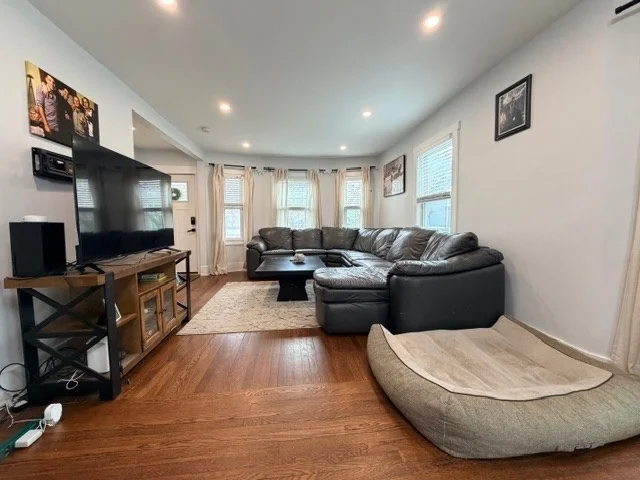 2 bed, 1 bath apartment for rent at 488 Ashmont St Unit 1, Dorchester — photo 10 of 23