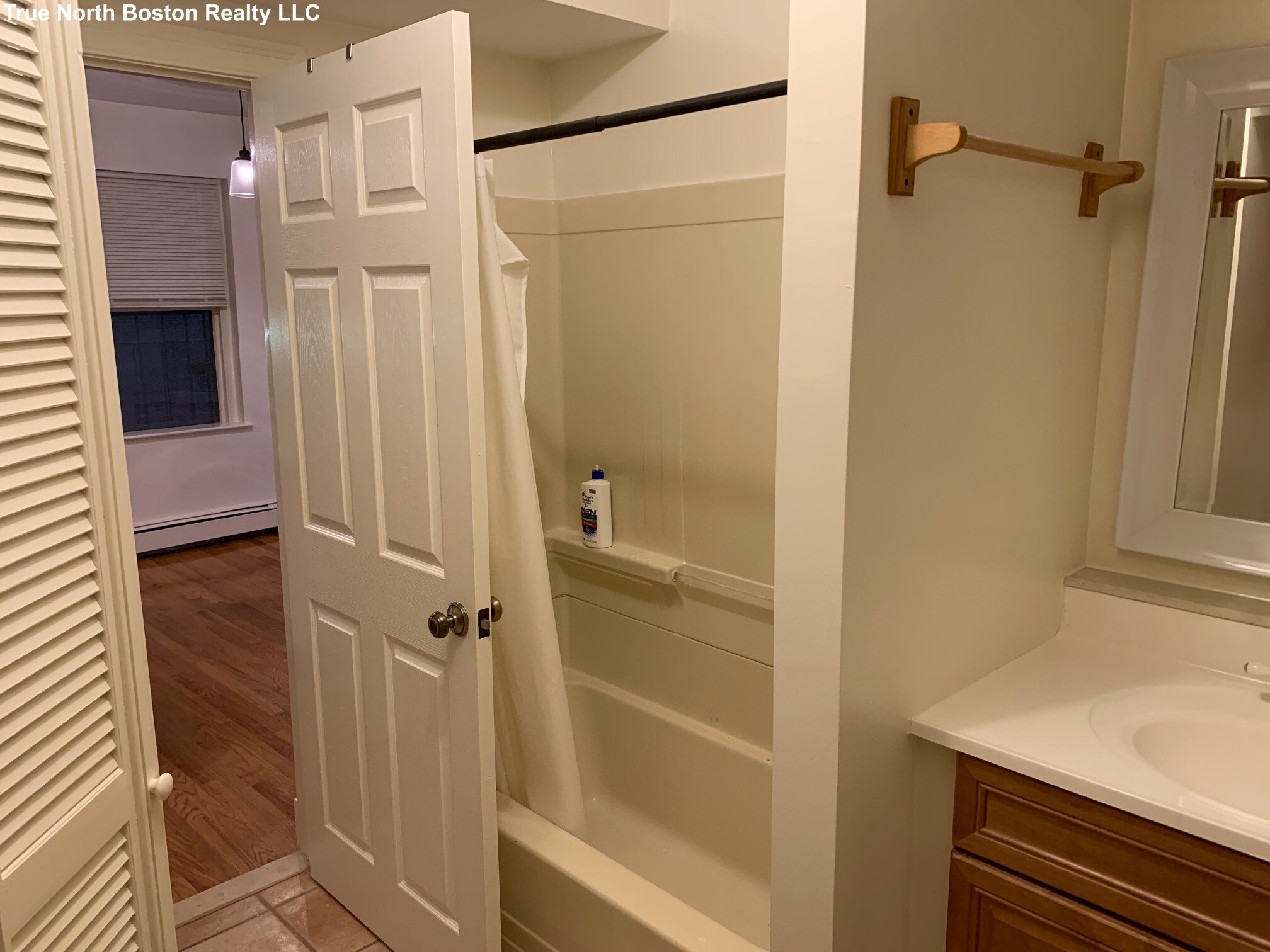 2 bed, 1 bath apartment for rent at 488 Commercial St Unit 2, North End — photo 16 of 17