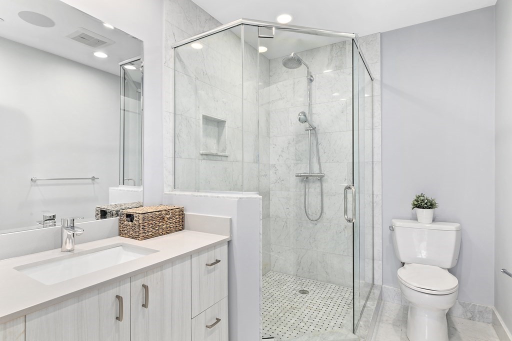 2 bed, 2 bath apartment for rent at 488 Dorchester Ave Unit 3F, South Boston — photo 5 of 9